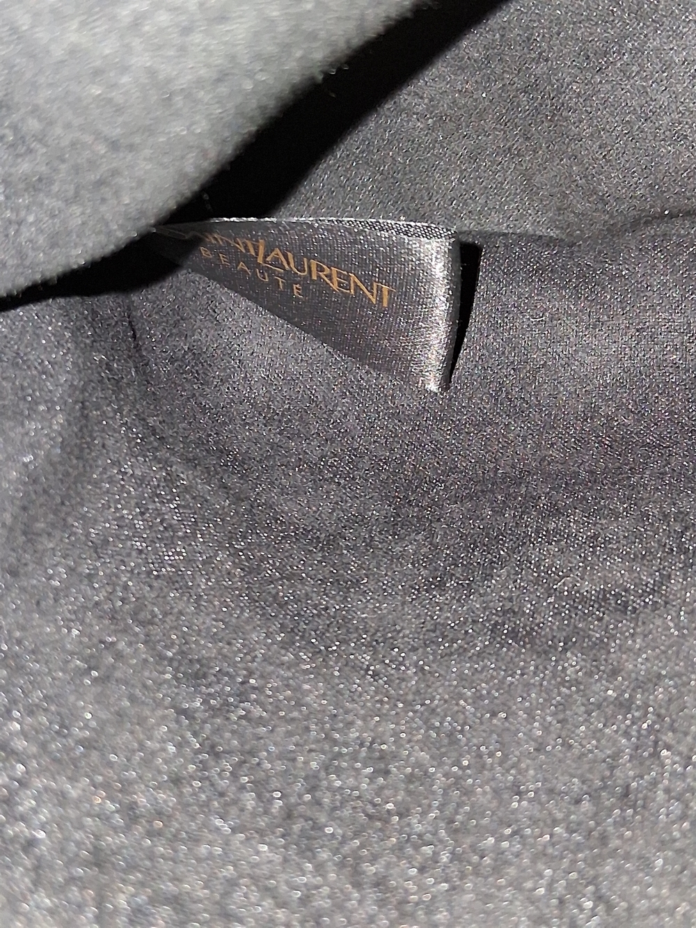 Yves Saint Laurent GWP Gold Cosmetic Pouch Crossbag . - Picture 5 of 8